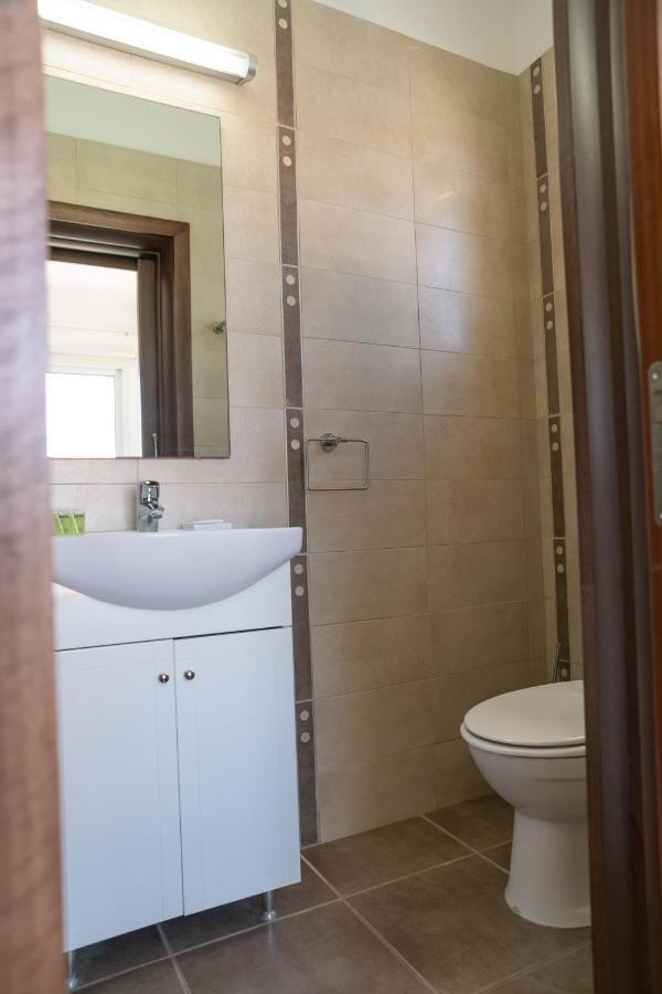 Fig Tree Villa Ekaterina 3 Bdrm Protaras Exterior foto